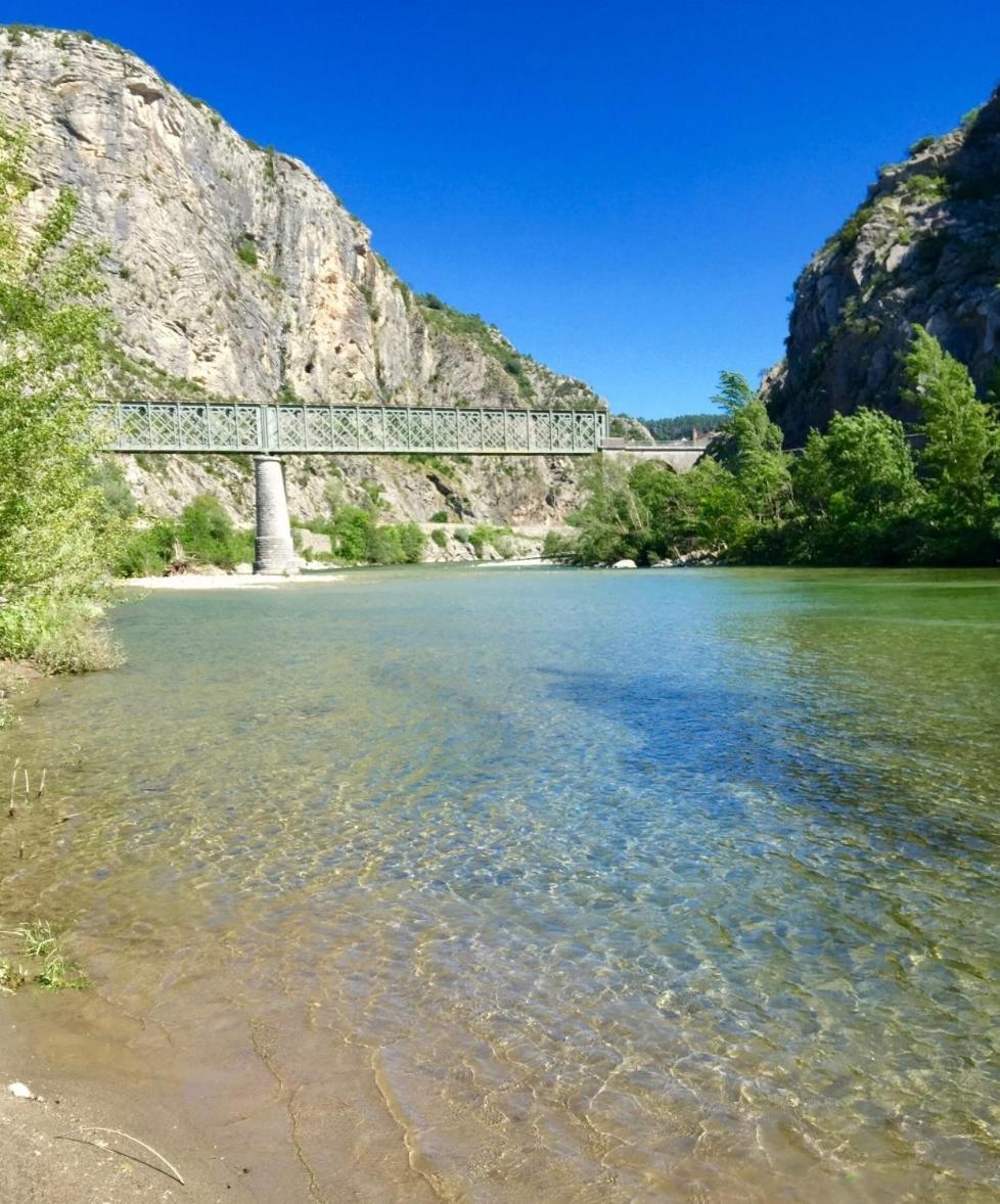Charmant Chalet Pour 2 Personnes Spa Prive Massillargues-Attuech Dış mekan fotoğraf